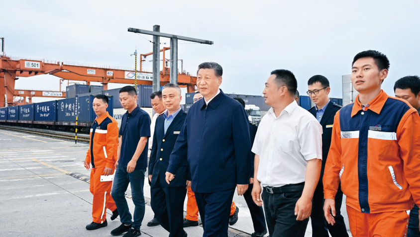习近平：坚定不移推进高水平对外开放